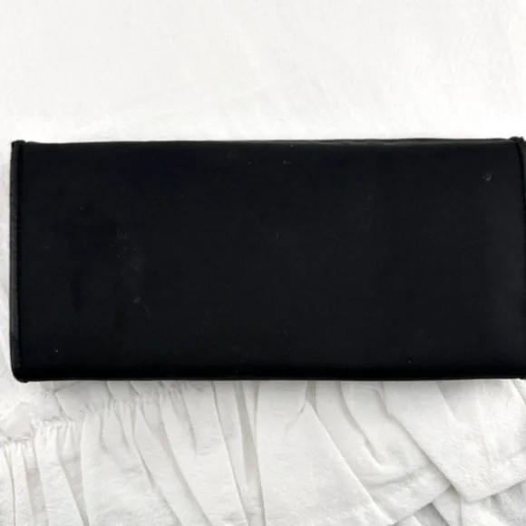 AUTHENTIC Prada wallet. Black. - Picture 13 of 15